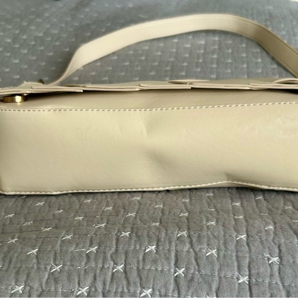 Rachel Zoe Cream Quilted Shoulder Bag - Picture 3 of 9